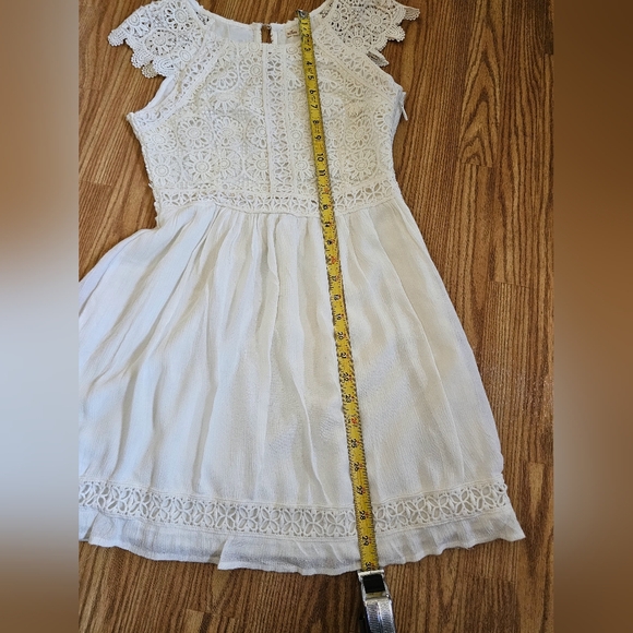 hollister women’s beige dress size 3 lace top side zip - Picture 12 of 12